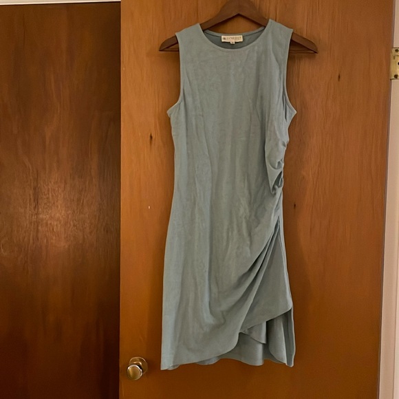 Flattering soft cotton midi dress - Picture 1 of 4
